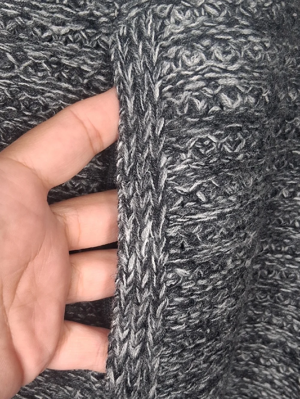 Athleta Extra Fine Merino Wool Long Sleeve Sweater Chunky Knit Grey Pockets Sz S